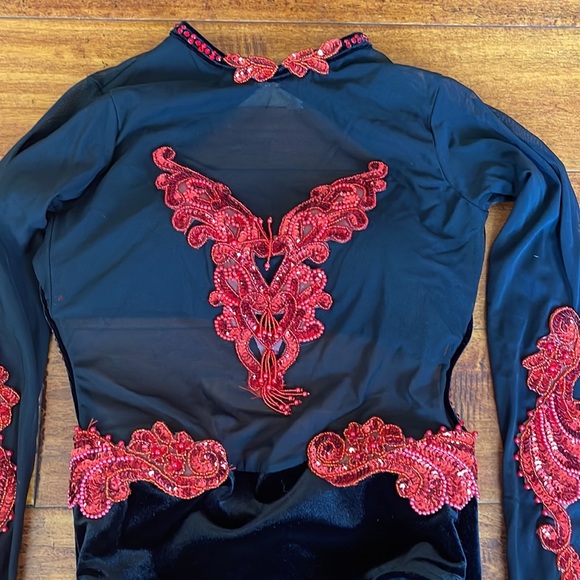 Details Dancewear custom black/red leotard size CXL. Never worn - Picture 2 of 9